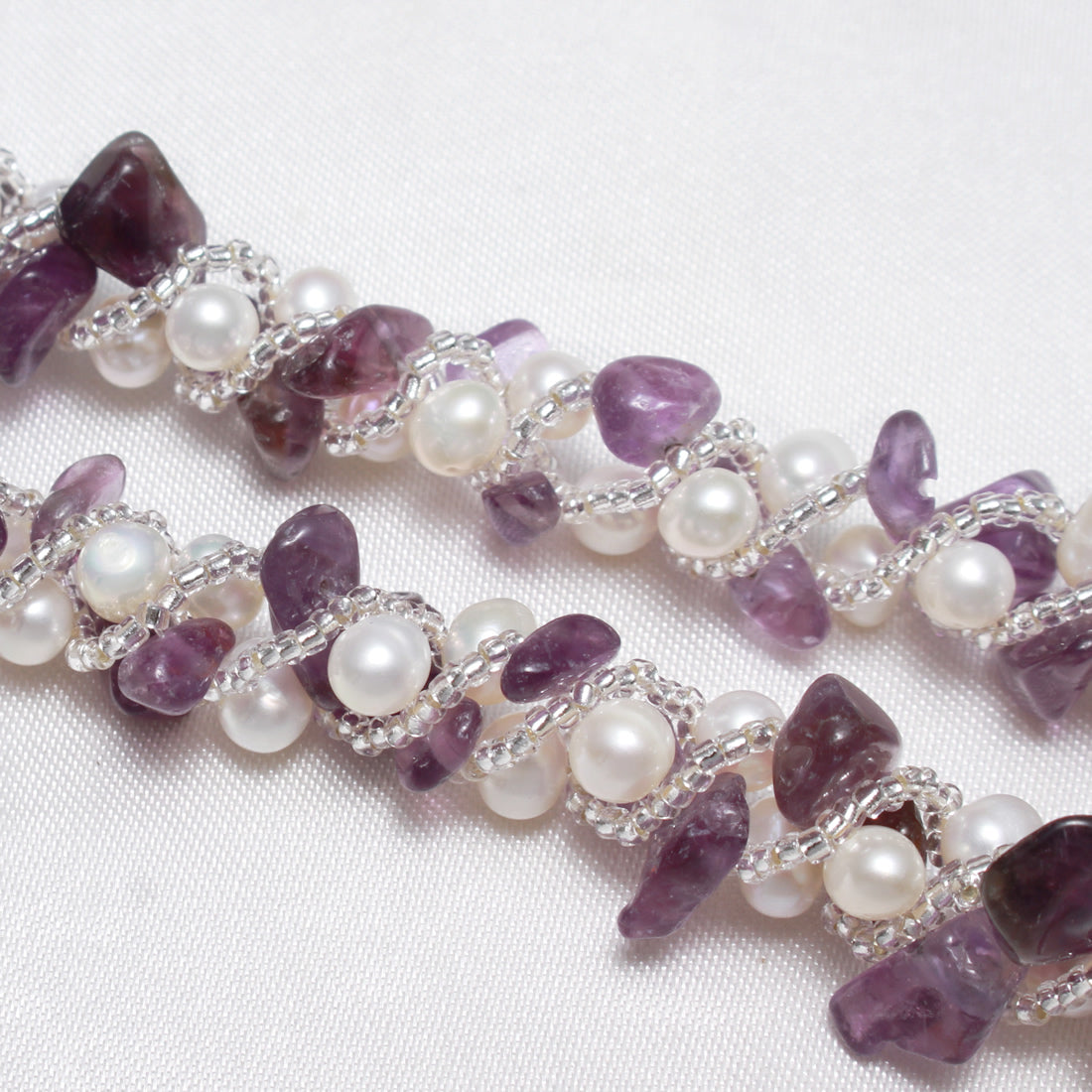 Freshwater Pearl, Amethyst & Glass bead Necklace - Brass Magnetic clasp white, 6 -7 mm 5-11 mm Approx 16.5 Inch Long