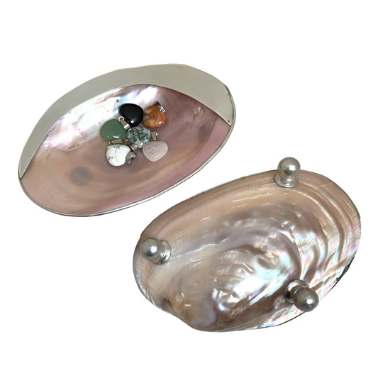 Pink Missy Mussel Sea Shell Dish with Metal feet - 4 to 5 inch