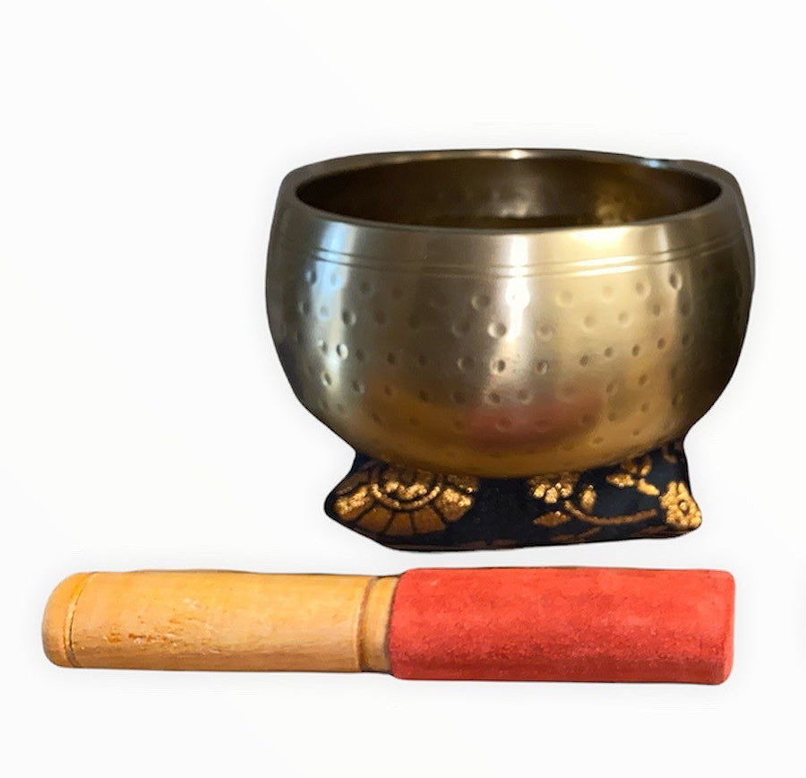 Hammered Singing Bowl with Stick and Cushion - 14 cm - Brass - NEW322