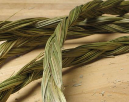 BRAIDED SWEETGRASS 17 inch + LOOSE - NEW922